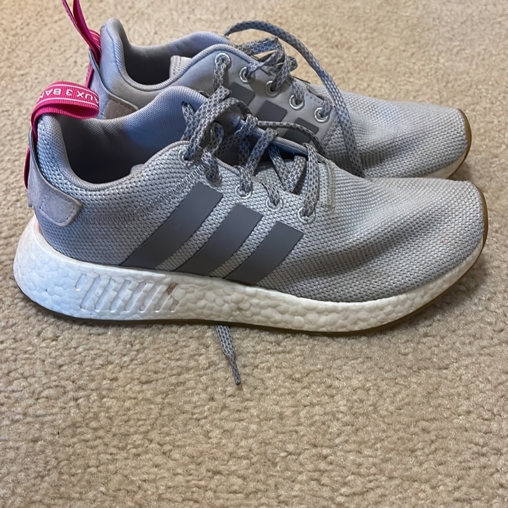 Adidas shoes - Picture 3 of 5
